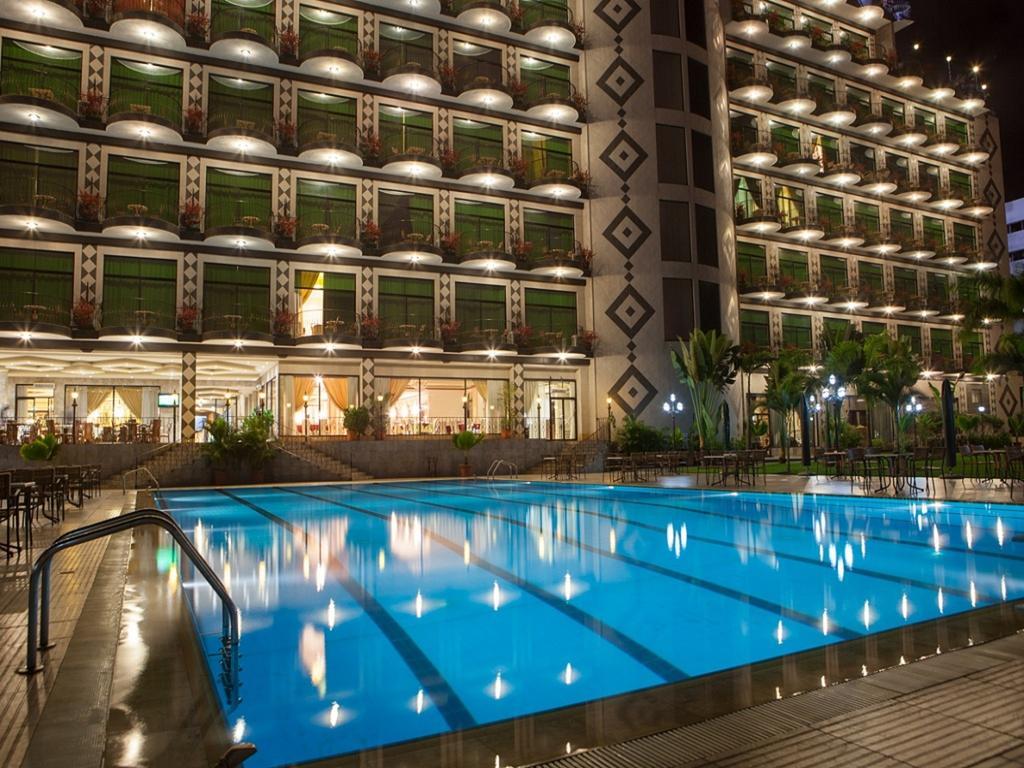 Atlantic Palace Hotel Pointe Noire Esterno foto